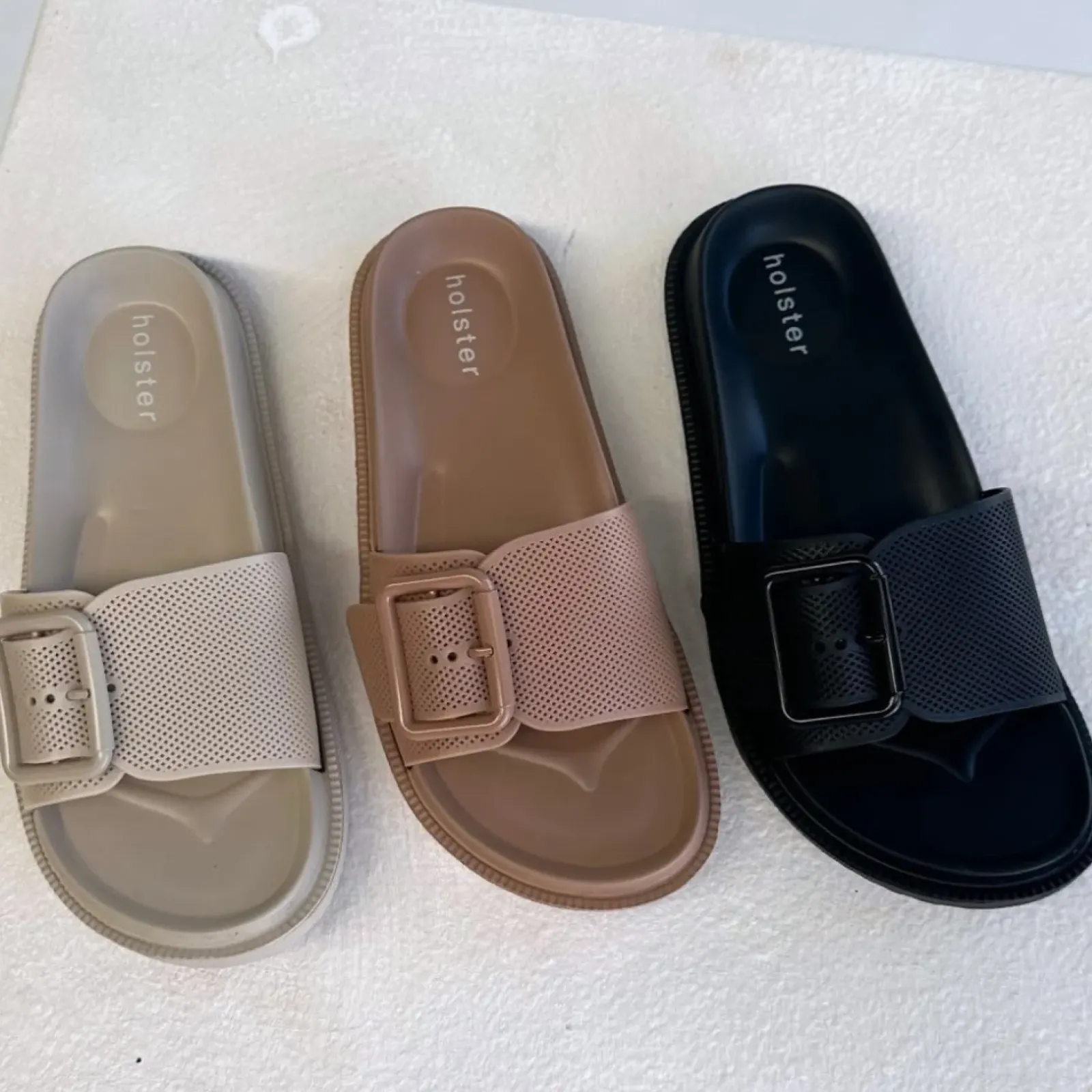 Holster Australia Holster Laze - Sand Online