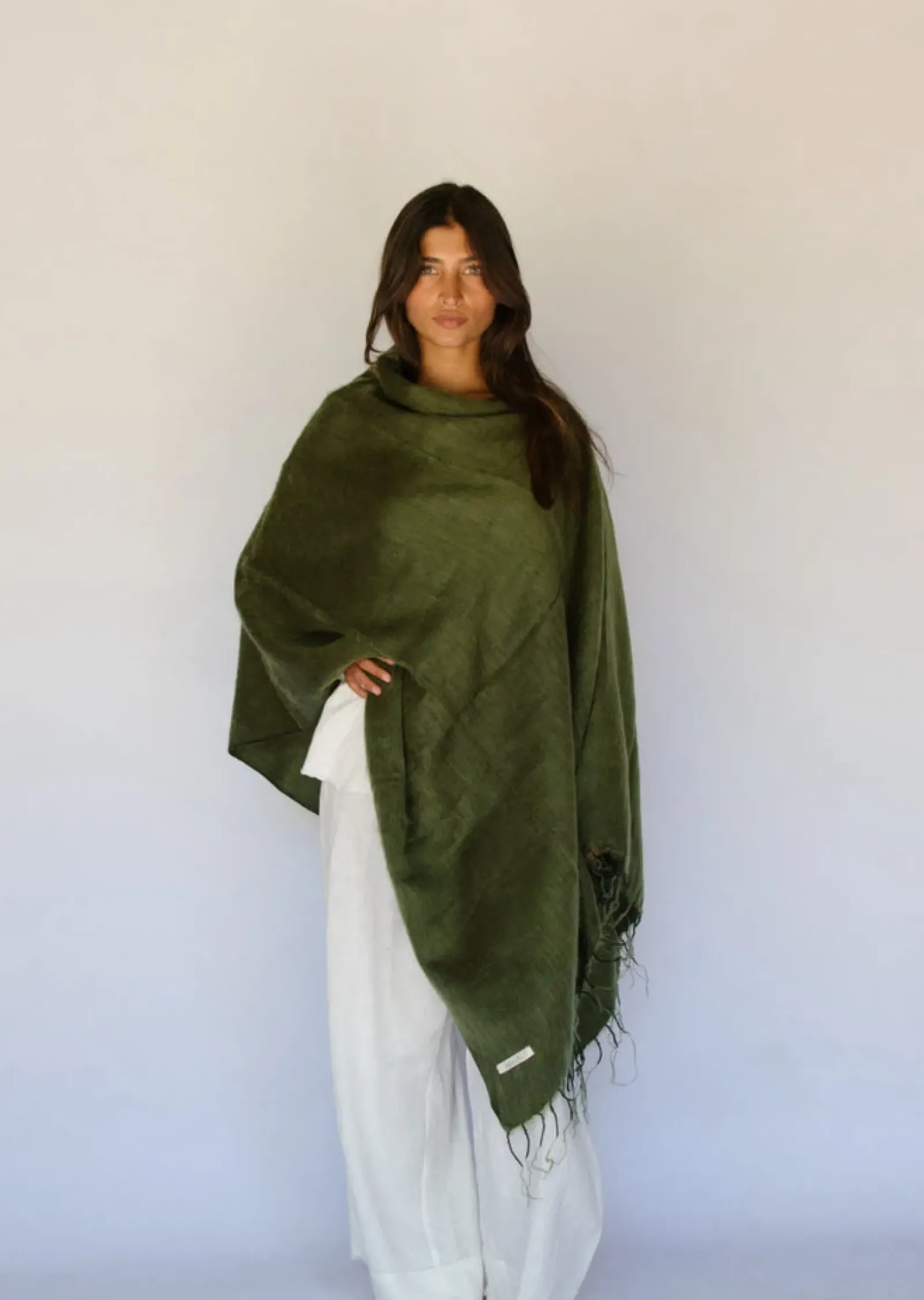 Hobo & Hatch Hobo & Hatch Poncho- Thyme Fashion