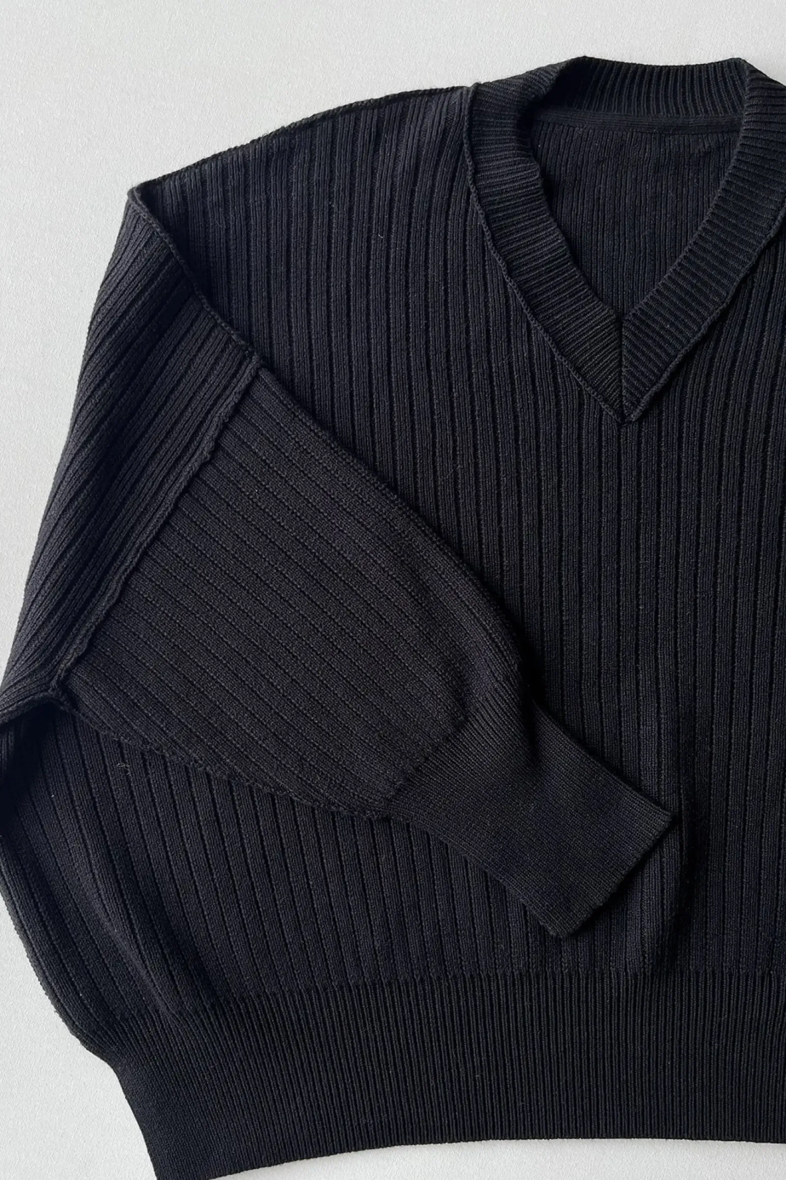 ARCAA Vera Sweater - Black Sale