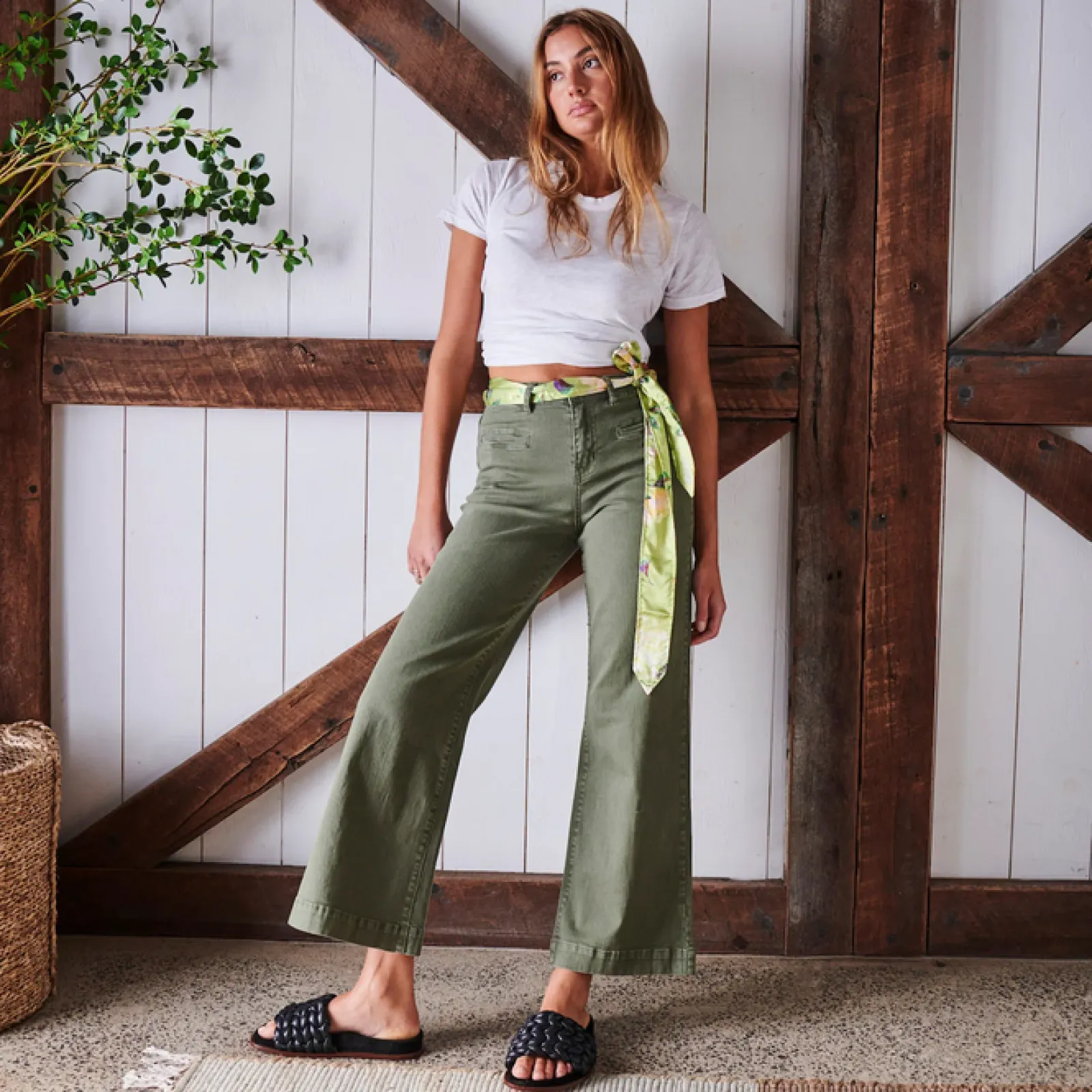 Kireina Freya Jean - Khaki Fashion