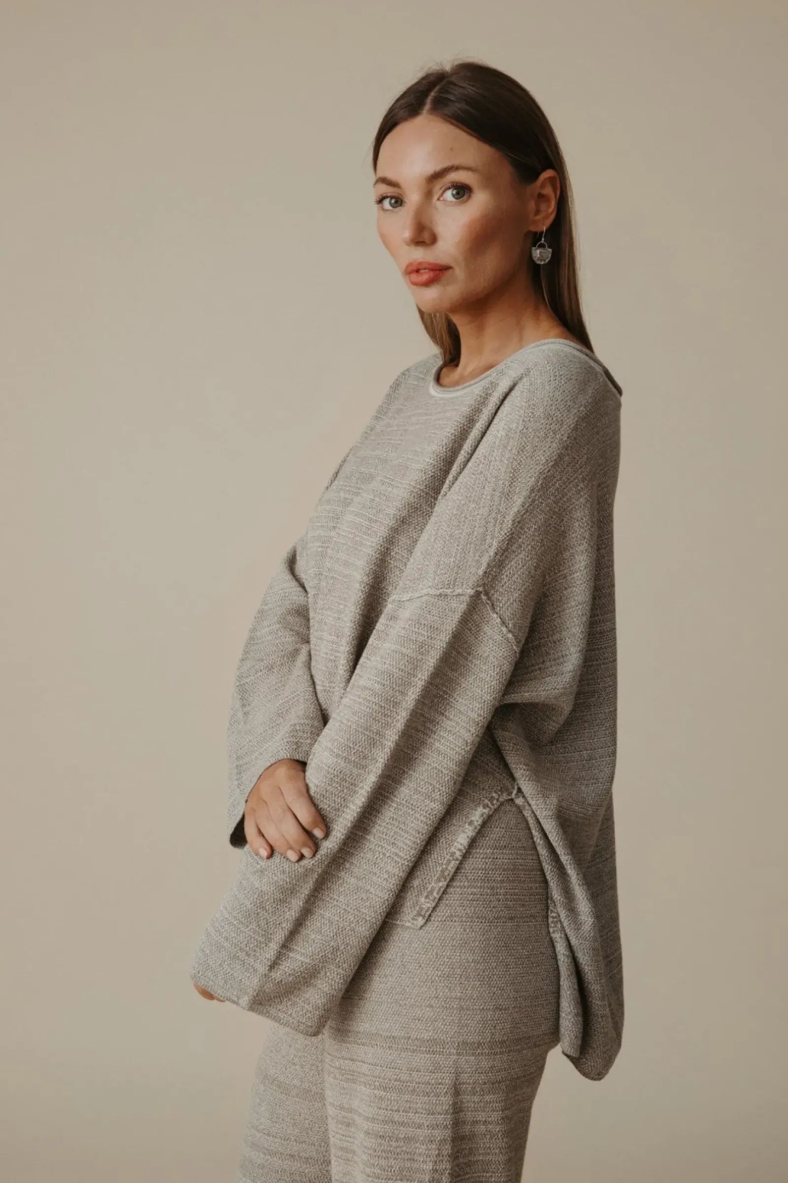 Talamaya Retreat Cotton Twist Pullover - Dusty Olive & White Hot