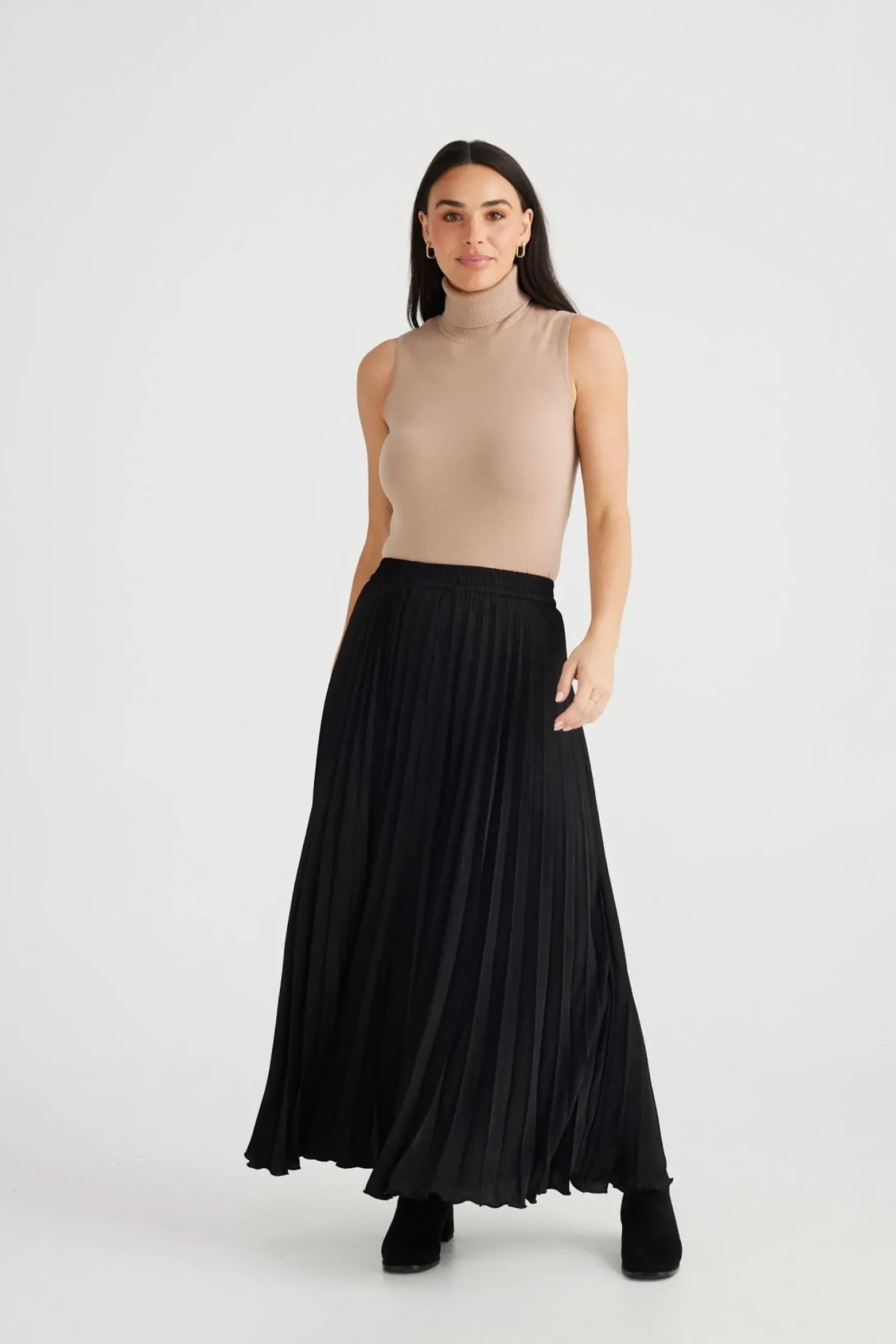 Brave & True Brave & True Alias Pleated Skirt - Black Fashion