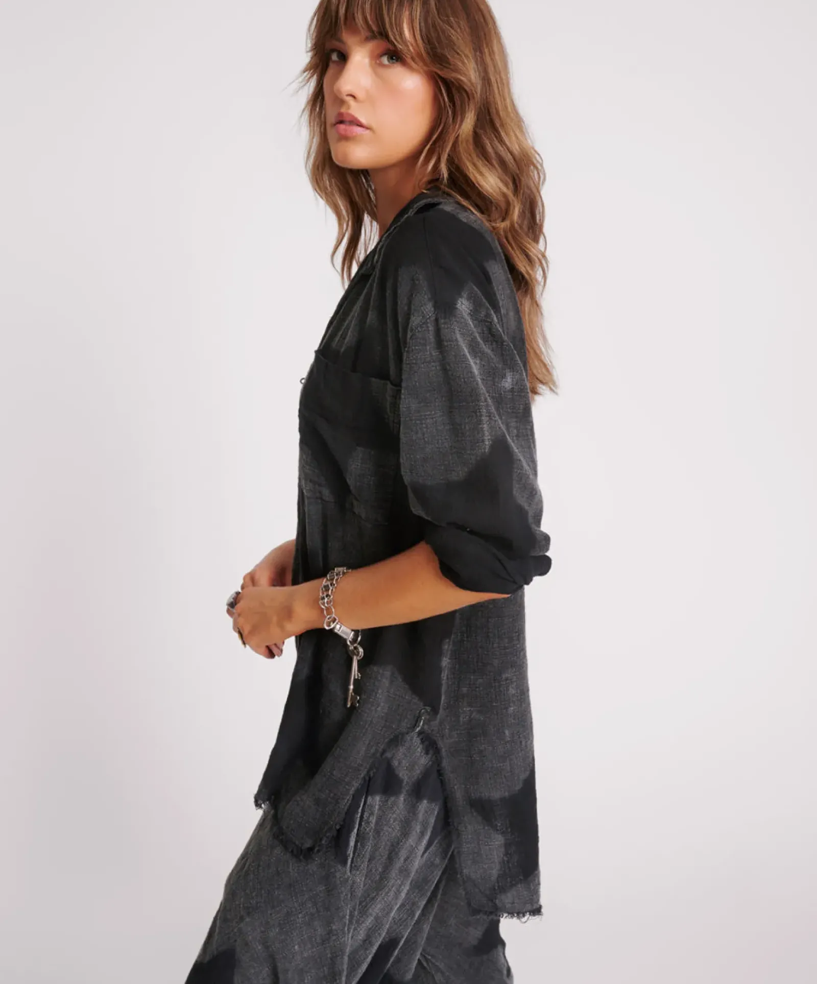 One Teaspoon Black Star Muslin Longline Shirt - Charcoal Outlet