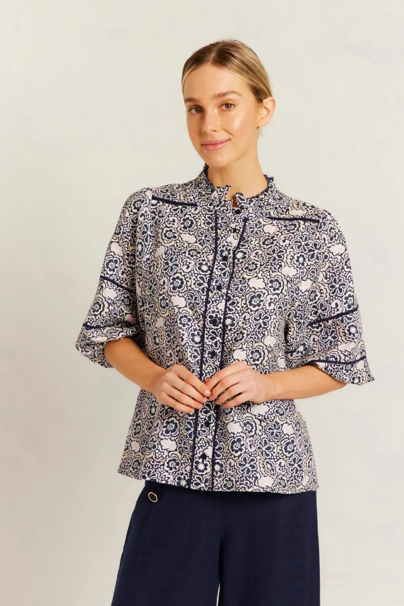 Alessandra Lia Shirt Raya - Navy Best