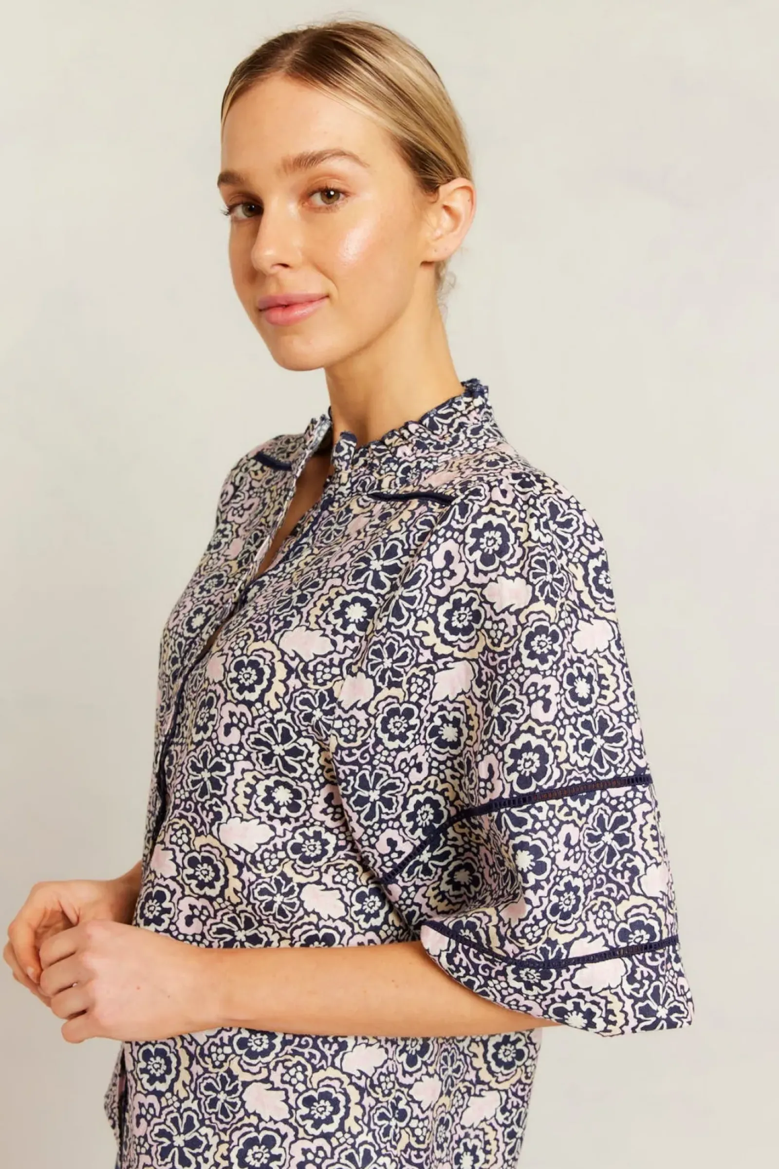 Alessandra Lia Shirt Raya - Navy Best
