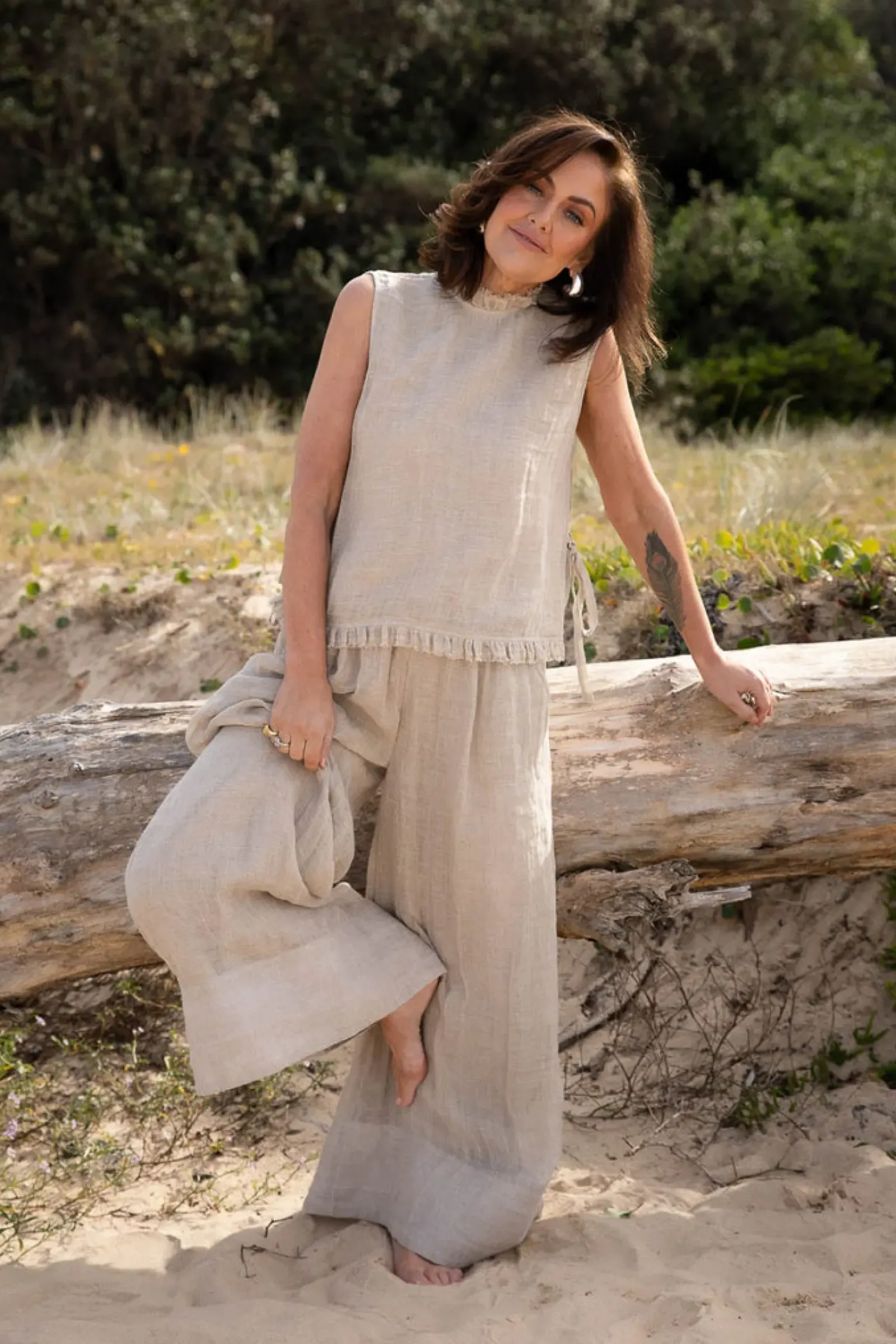 Eadie Lifestyle Eadie Nadia Linen Top - Natural Hot