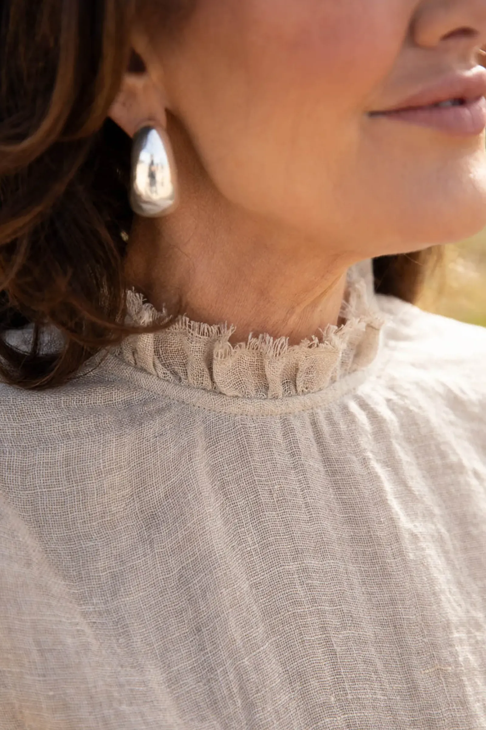 Eadie Lifestyle Eadie Nadia Linen Top - Natural Hot