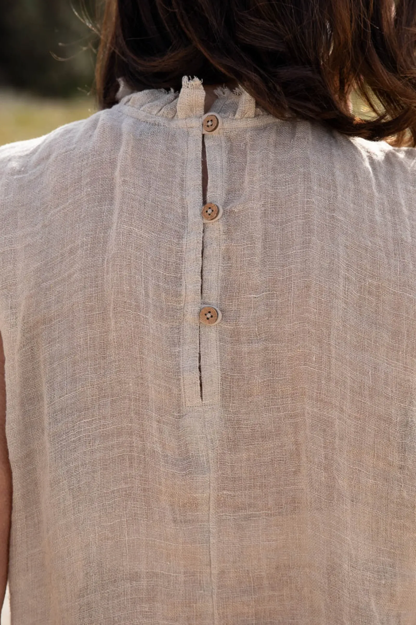 Eadie Lifestyle Eadie Nadia Linen Top - Natural Hot