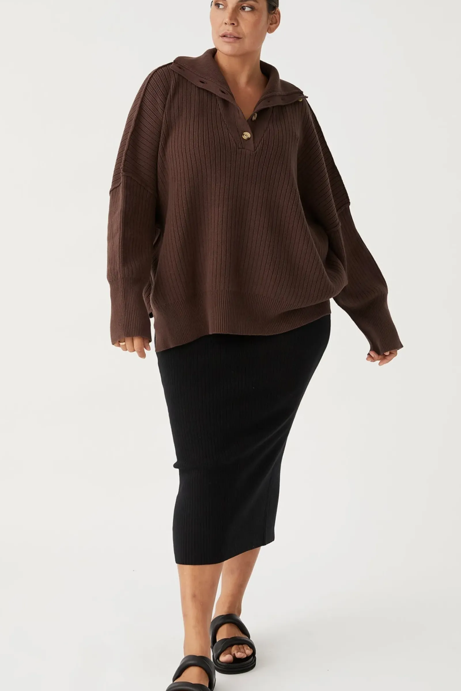 ARCAA Margo Button Up Sweater - Chocolate Clearance