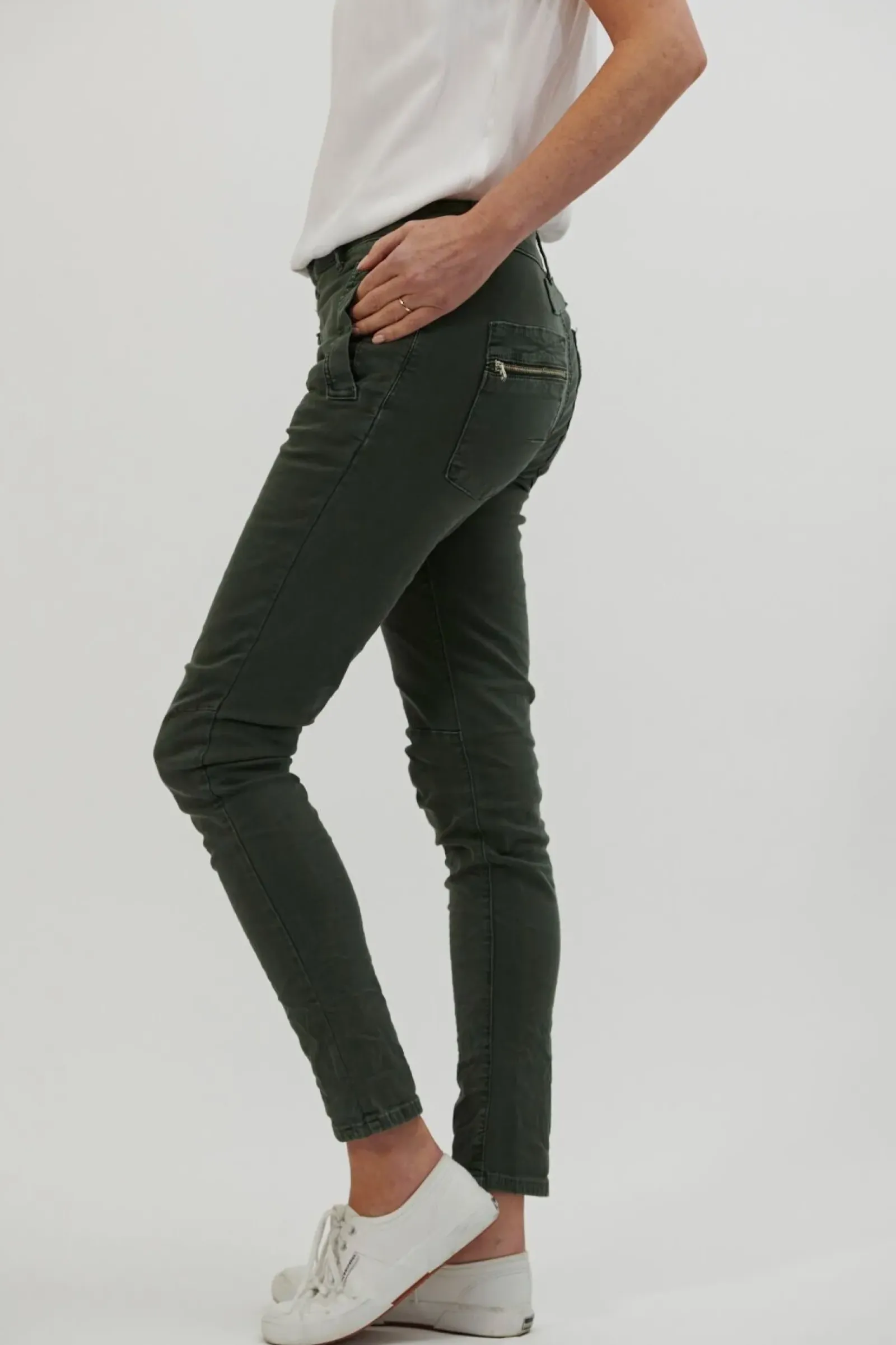 Italian Star Button Jean - Military New