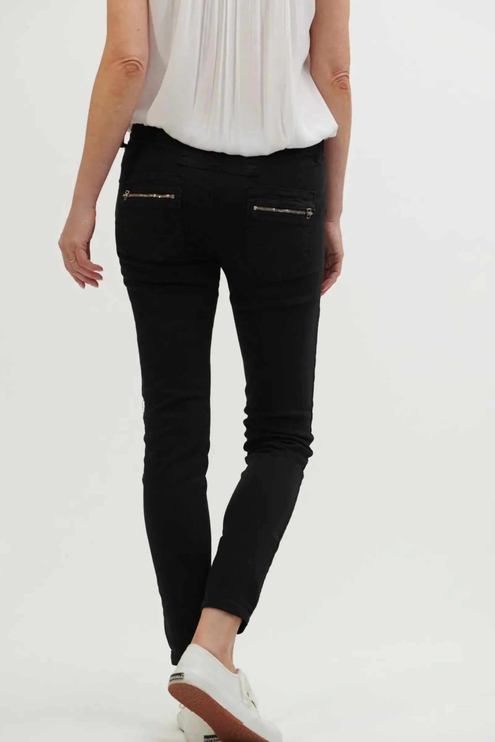 Italian Star Button Jean - Black Sale