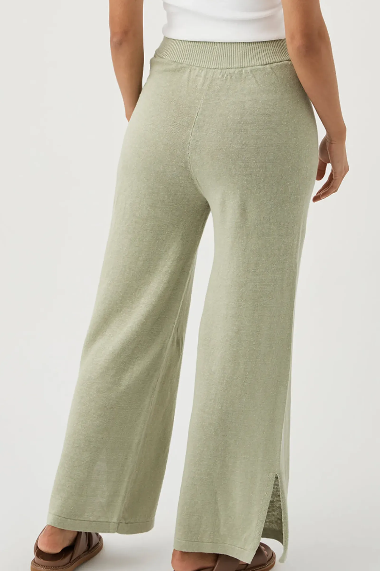 ARCAA Brie Pant - Aloe Hot