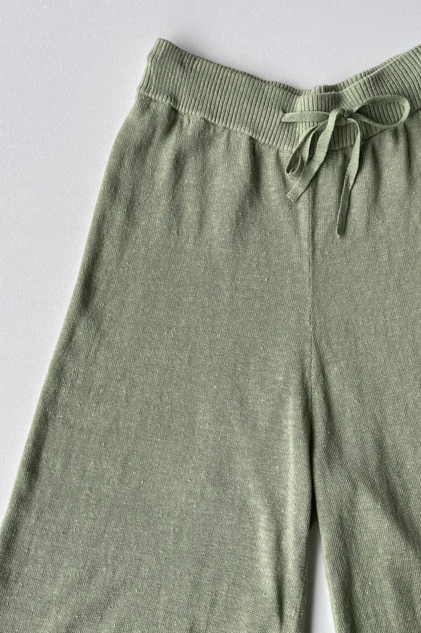 ARCAA Brie Pant - Aloe Hot