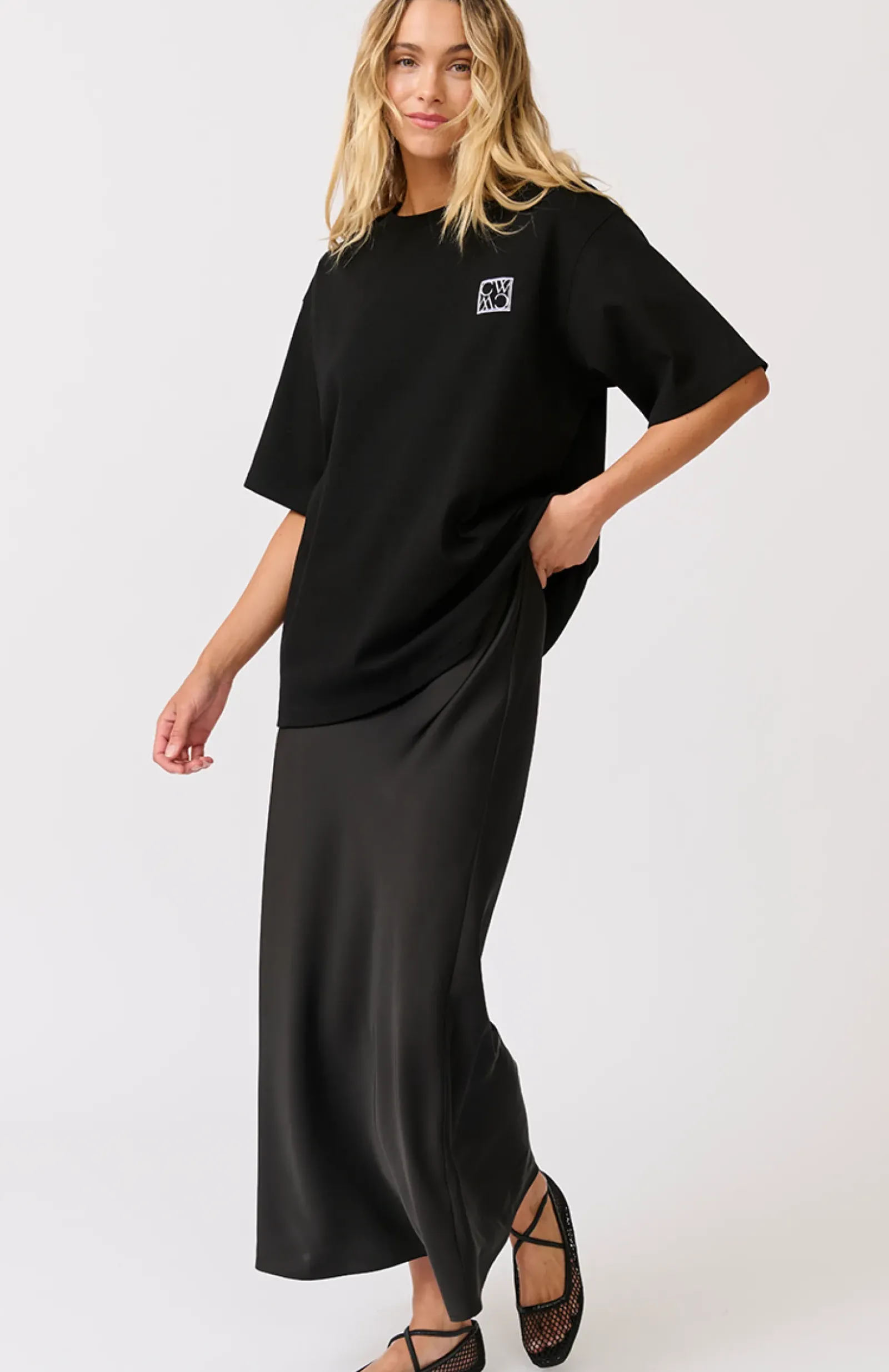 Cartel & Willow Cartel & Willow Sadie Tee - Black Online