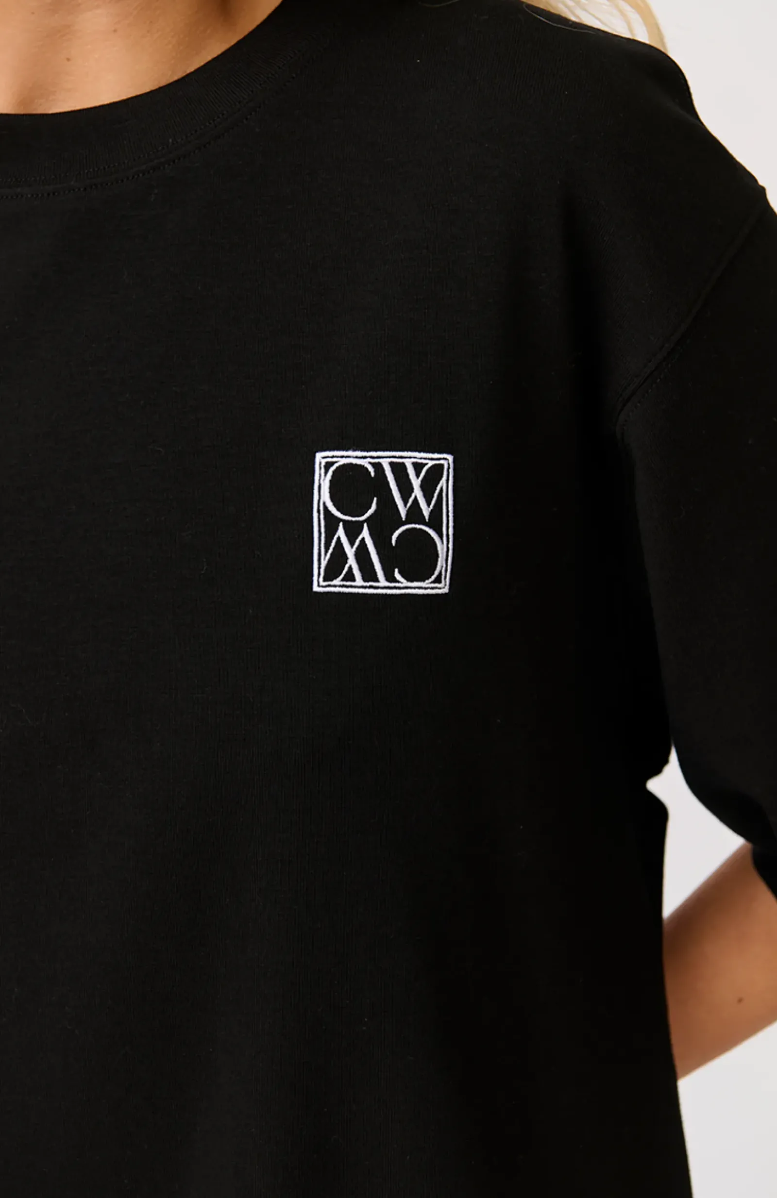 Cartel & Willow Cartel & Willow Sadie Tee - Black Online