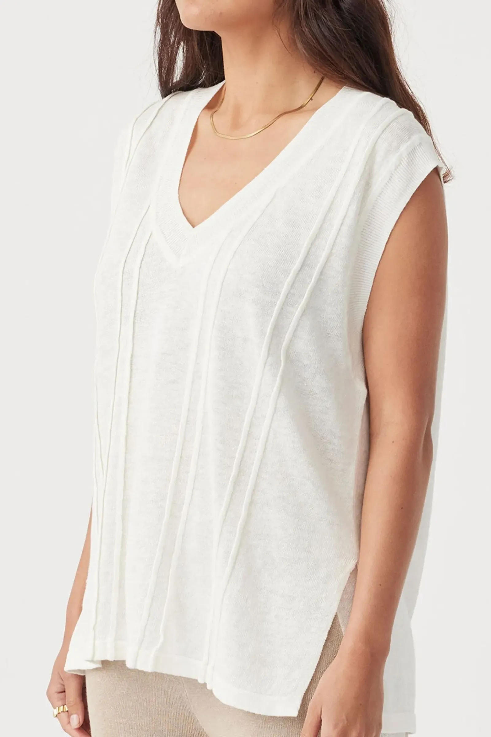 ARCAA Darcy Vest - Cream Clearance