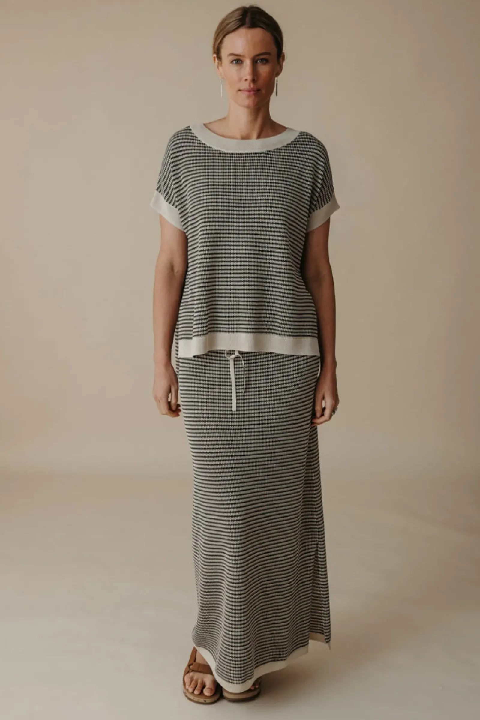 Talamaya Lattice Knitted Skirt - Washed Black & Soft Gold Sale