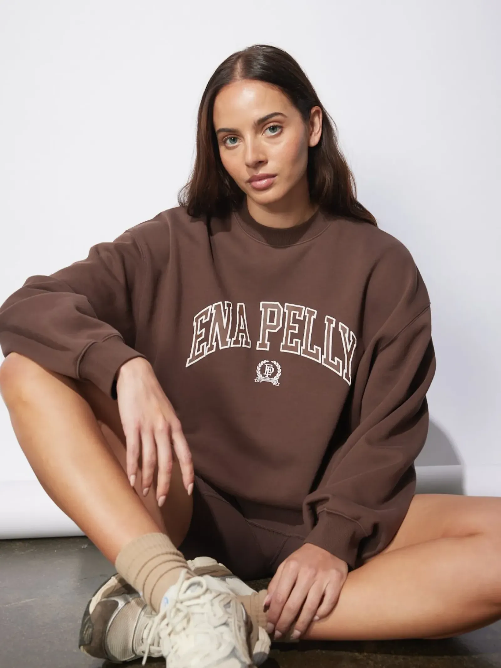 Ena Pelly Classic Collegiate Sweatshirt - Mocha Online