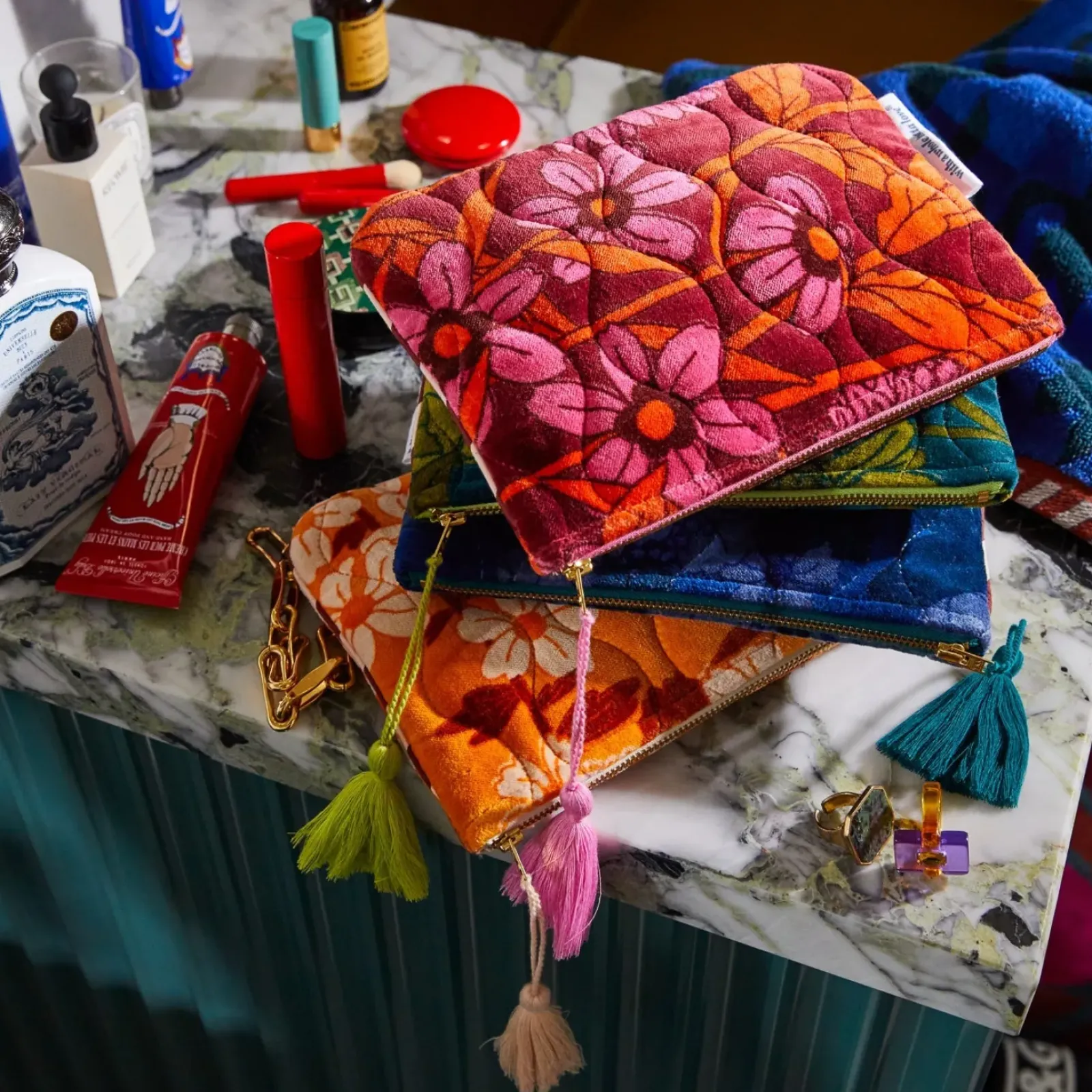 Sage & Clare Sage & Clare Bernanda Velvet Pouch - Lapis Fashion