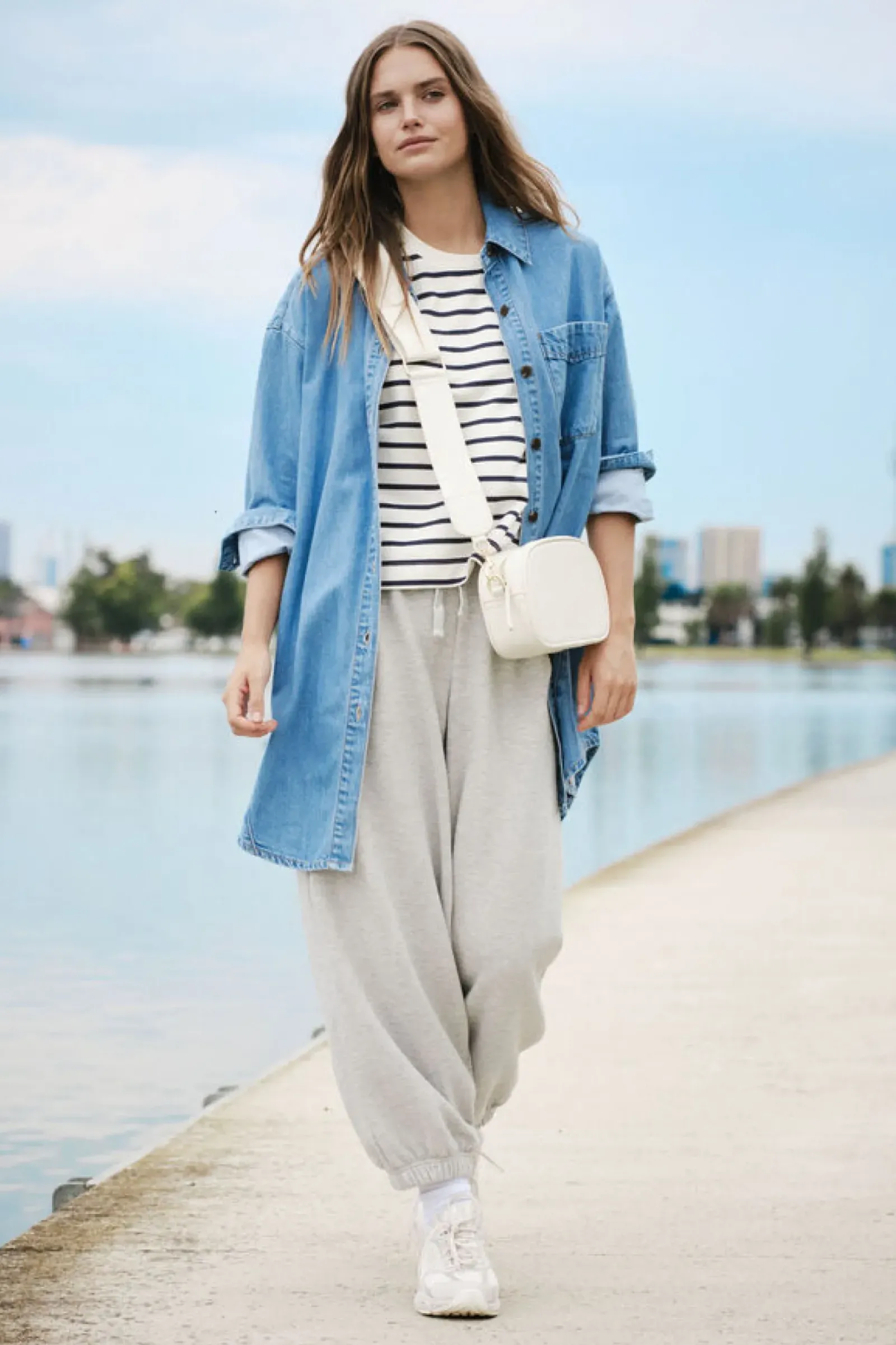 Ceres Life Longline Panelled Denim Shirt - Mid Vintage Blue Hot